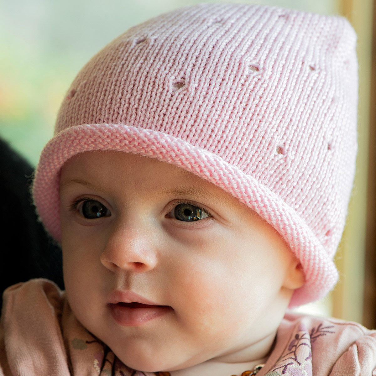 Baby nasce per chi vuole regalare qualcosa di davvero speciale: un filato pensato per accarezzare la pelle più delicata che esista, quella di un neonato.